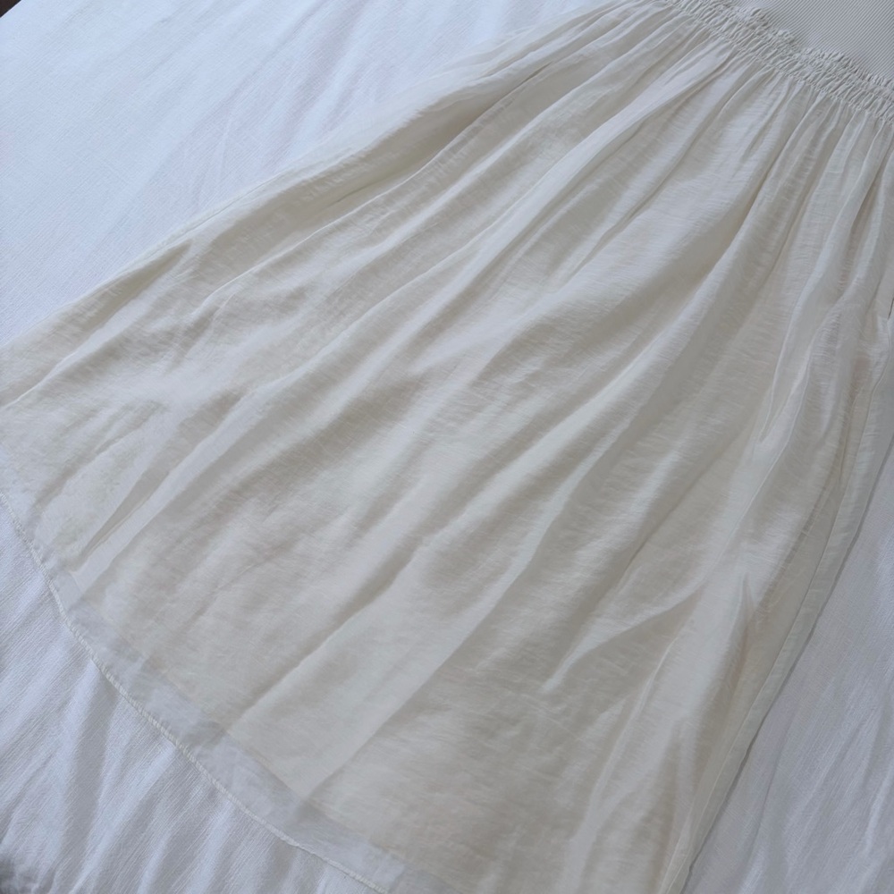 Vince Smocked Mixed Media Tencel Midi Dress - Picture 5 of 8